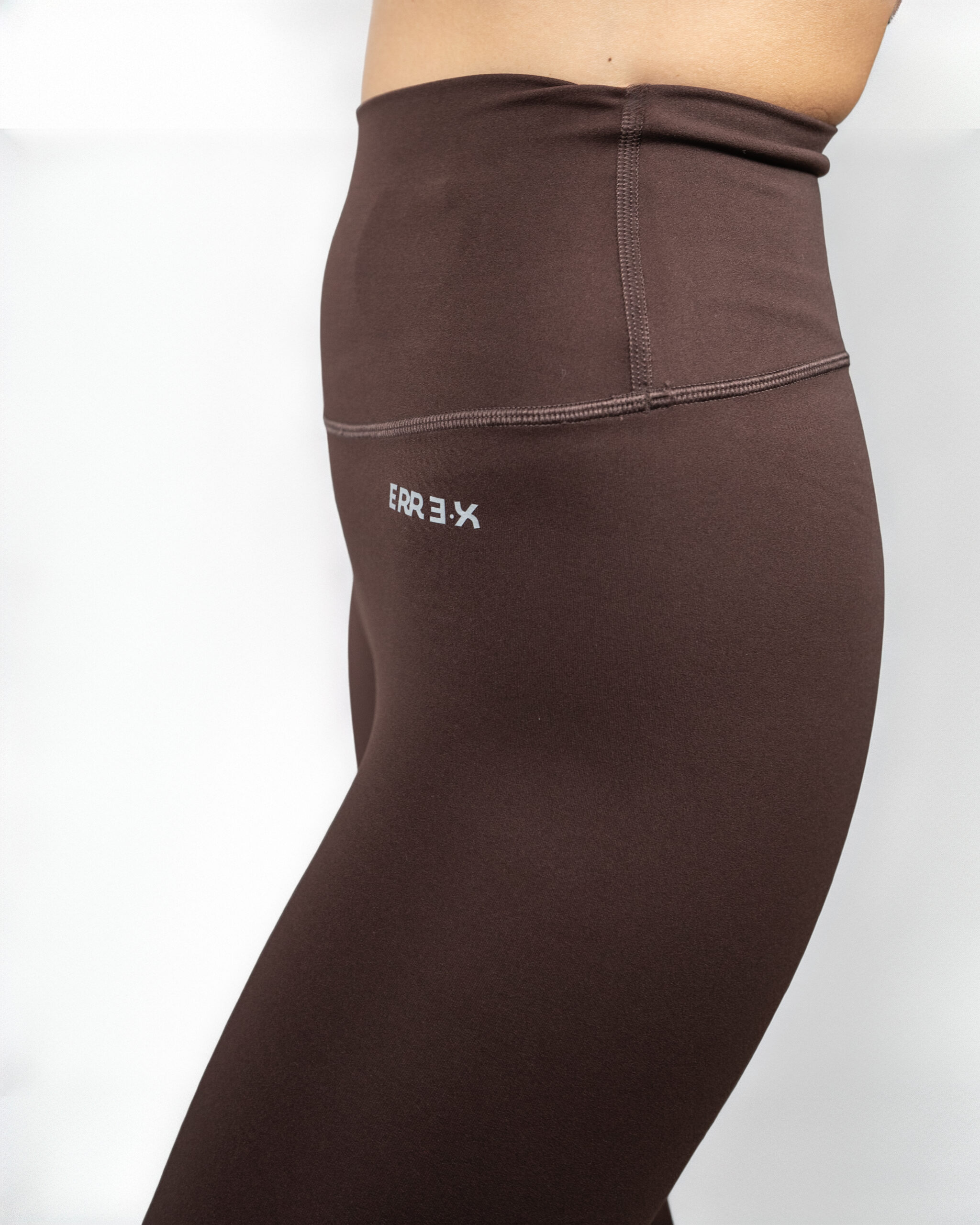 LEGGING HOLD 11 PantalonMarron1 scaled