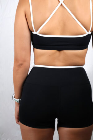 SHORT MARRA 14 E Conjunto negro pcorto